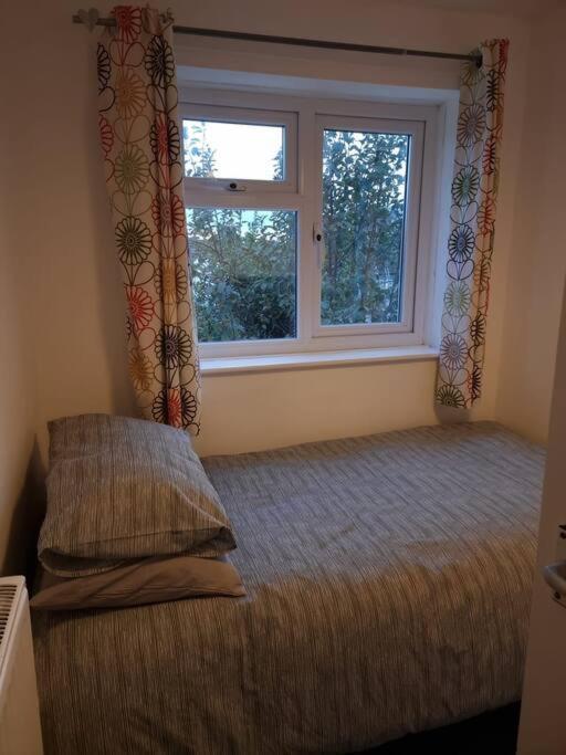 Home In Kington St Michael Stanton St Quintin ภายนอก รูปภาพ